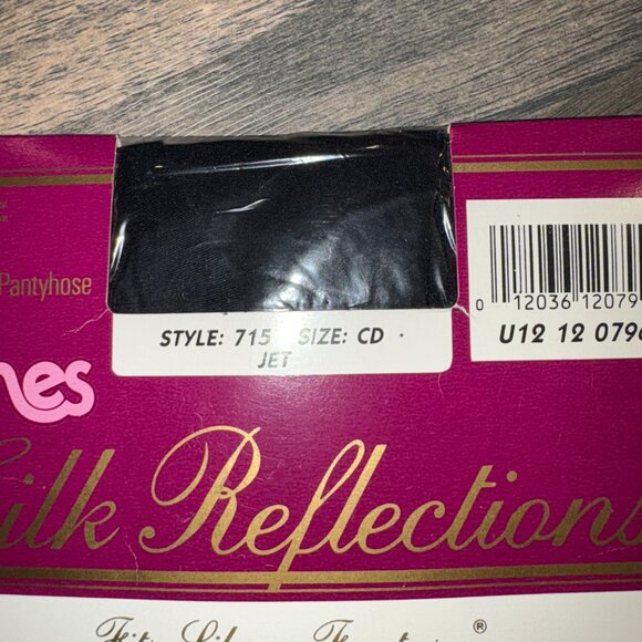 Vintage 90s Hanes Silk Reflections Size CD Style 715 - Picture 4 of 5